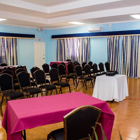 Bay Gardens Inn Gros Islet Exterior foto