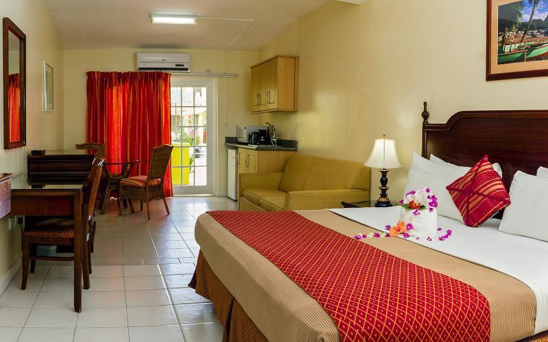 Bay Gardens Inn Gros Islet Exterior foto